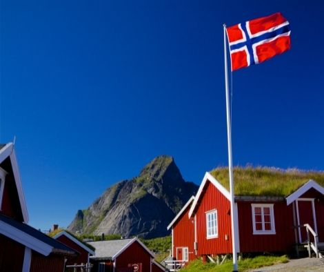 Praca w Norwegii czy się opłaca ? Warunki pracy w Norwegii ? Wymiana Korony Norweskiej.