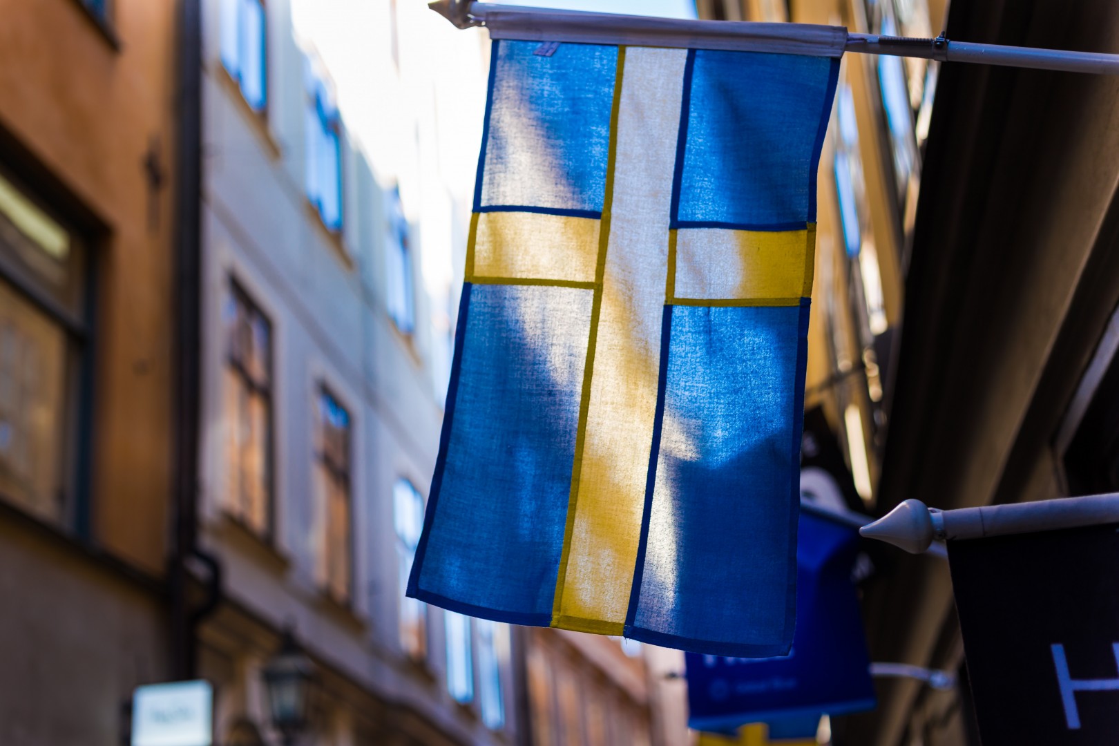 Szwedzka powoli staje się bezgotówkowa, zwiększona ilość wymian walut przez internet. 